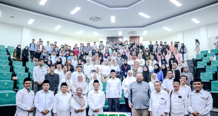 Seminar Internasional FISIP UIN Walisongo kupas peran agama dalam politik Indonesia