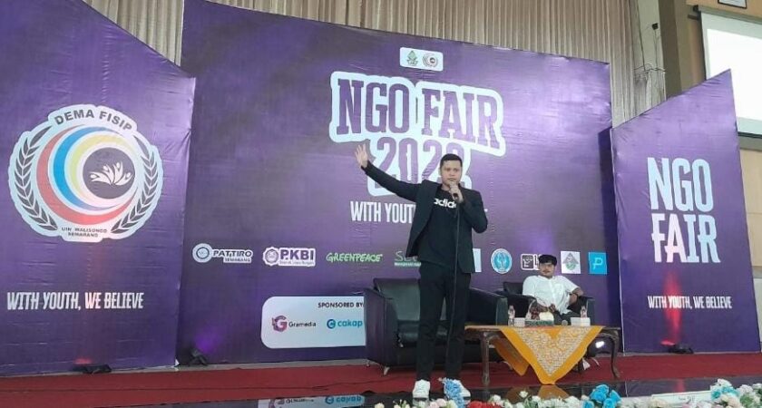 DEMA FISIP UIN Walisongo Adakan Acara NGO FAIR Dengan Sangat Meriah