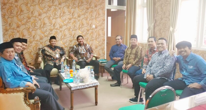 Silaturahmi Dirjen Pendis Kemenag RI, Prof. Abu Rokhmad, ke FISIP UIN Walisongo