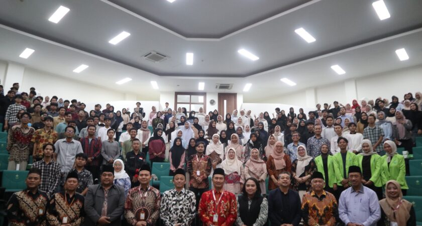 Studium Generale FISIP UIN Walisongo Bahas Pemuda dan Kejahatan Digital di Era Disrupsi